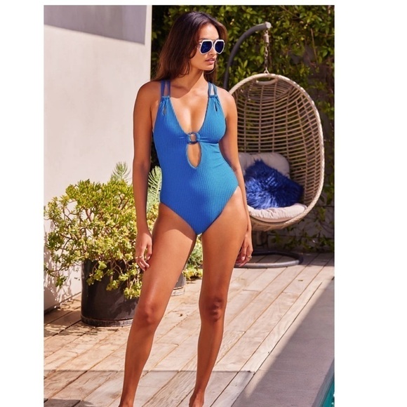 BECCA Women's Line in the Sand One-Piece Swimsuit Blue L - Picture 13 of 16
